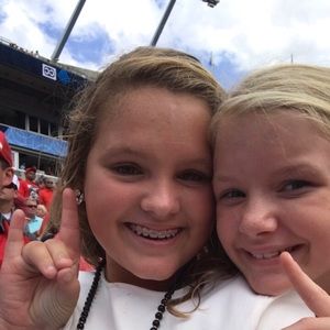 Meet your Posher, Georgia